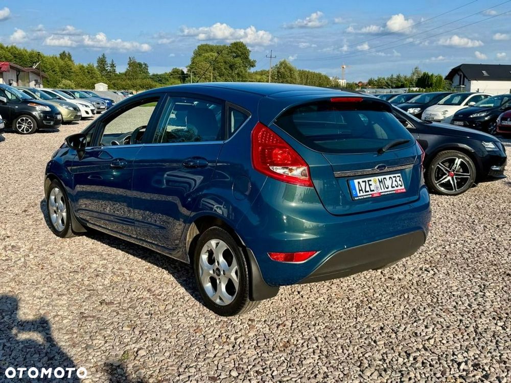 Ford Fiesta - 27