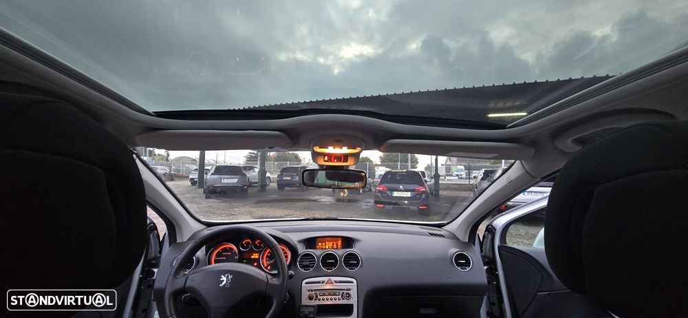 Peugeot 308 SW 1.6 HDi Premium CVM6 - 17