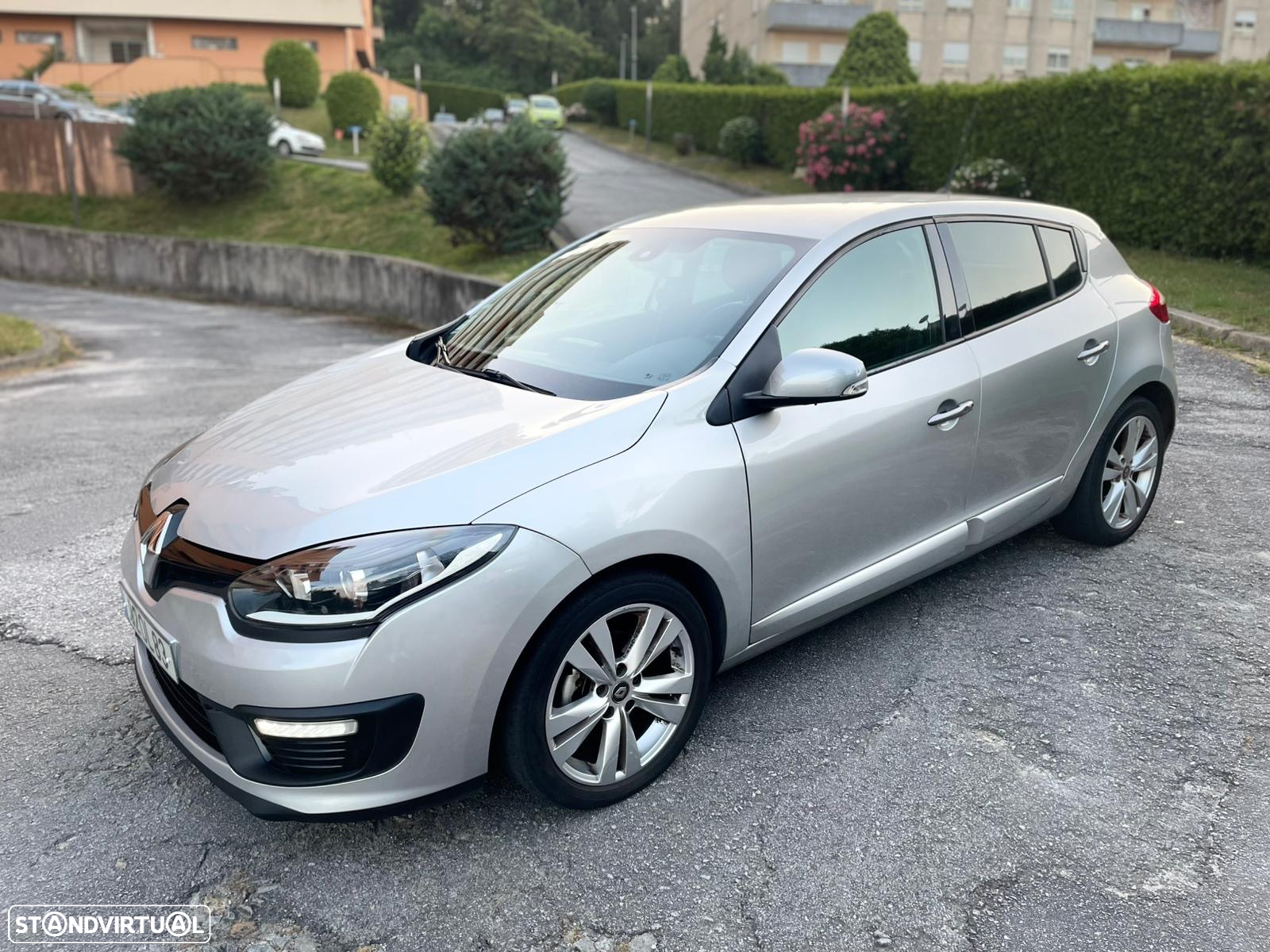 Renault Mégane 1.5 dCi GT Line SS - 4