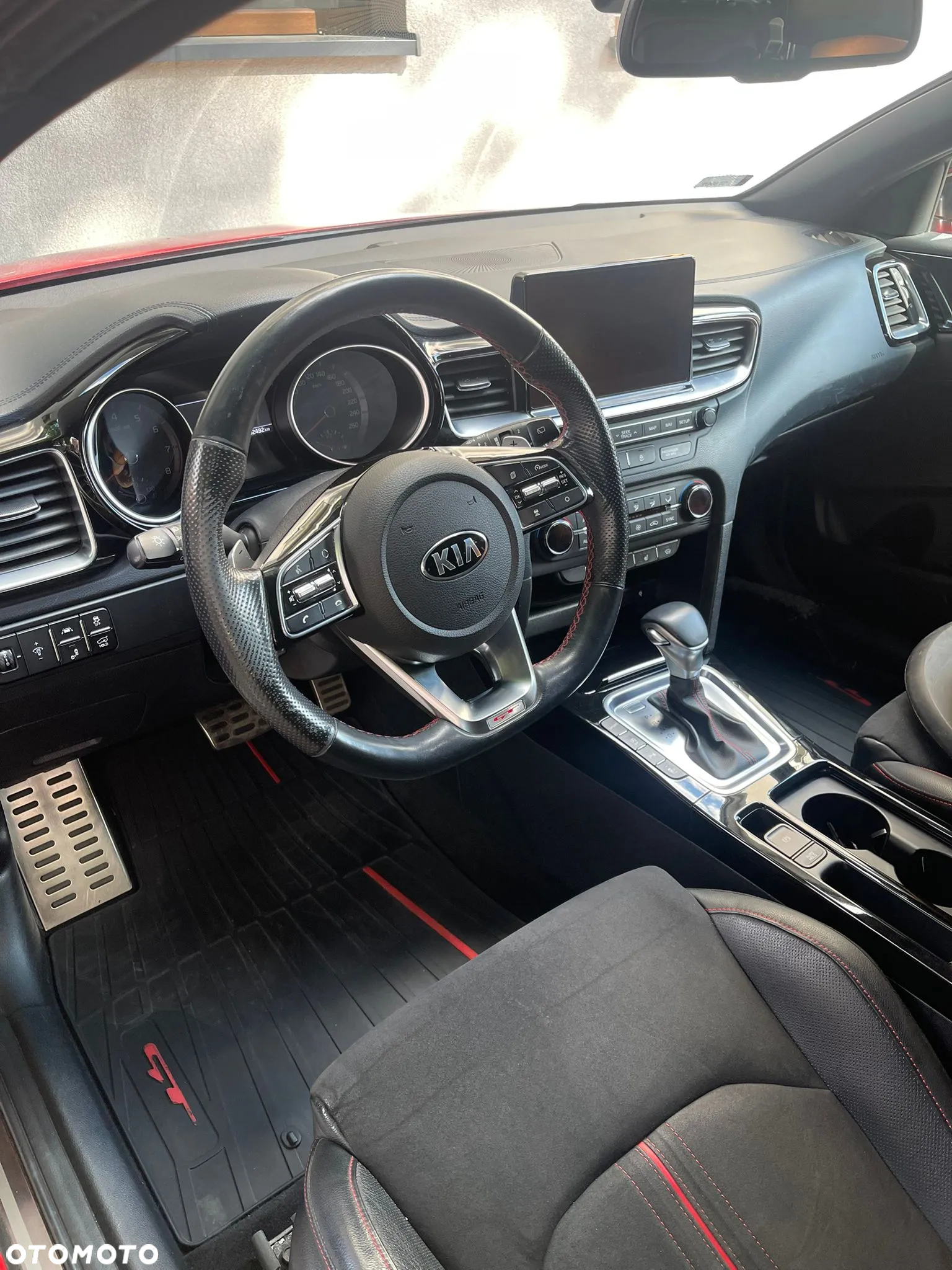 Kia ProCeed 1.6 T-GDI GT DCT - 15