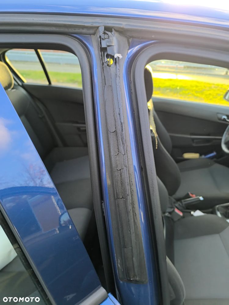 Opel Astra 1.4 - 20