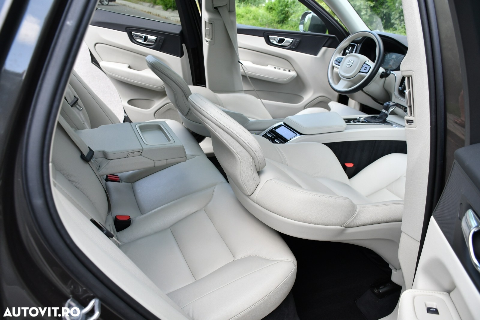 Volvo XC 60 D4 AWD Inscription - 14