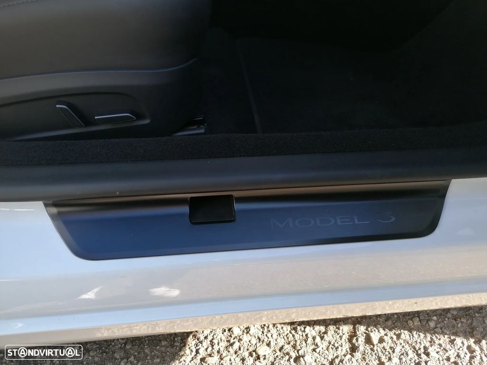 Tesla Model 3 Tração Traseira - 22