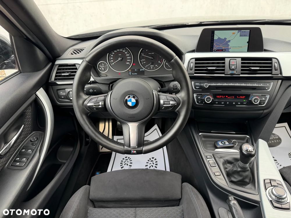 BMW Seria 3 318d M Sport EU6 - 8