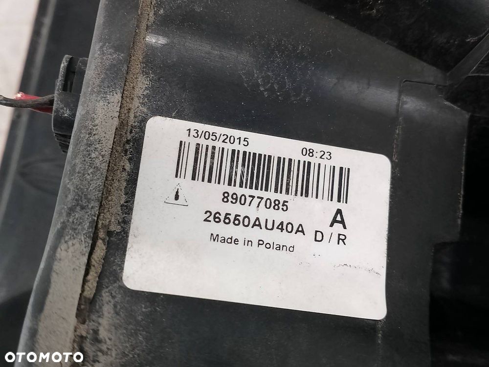 LAMPA TYLNA PRAWA NISSAN PRIMERA P12 ( 03-07 ) 89077085  26550AU40A 1.8 16V - 4