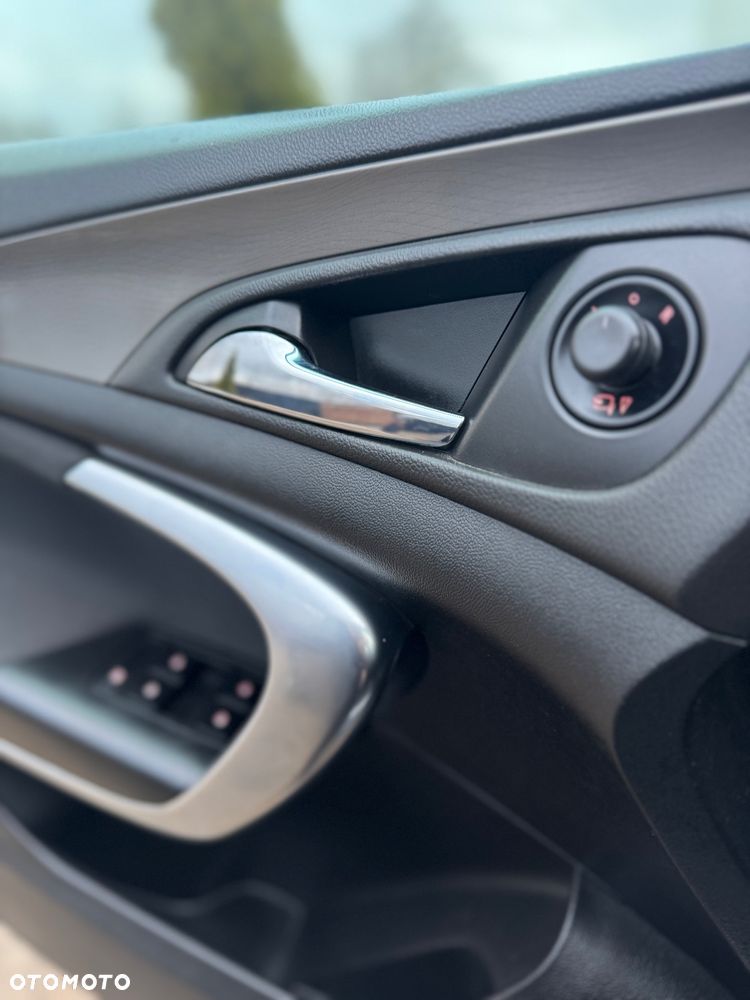 Opel Insignia 2.0 CDTI ecoFLEXStart/Stop - 23