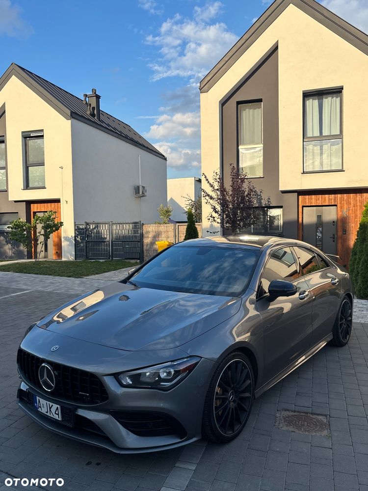 Mercedes-Benz CLA - 2