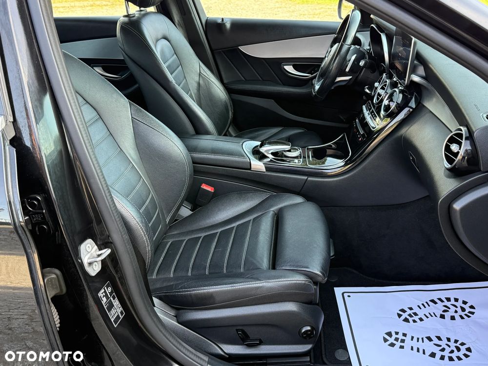 Mercedes-Benz Klasa C 220 d 9G-TRONIC AMG Line - 9