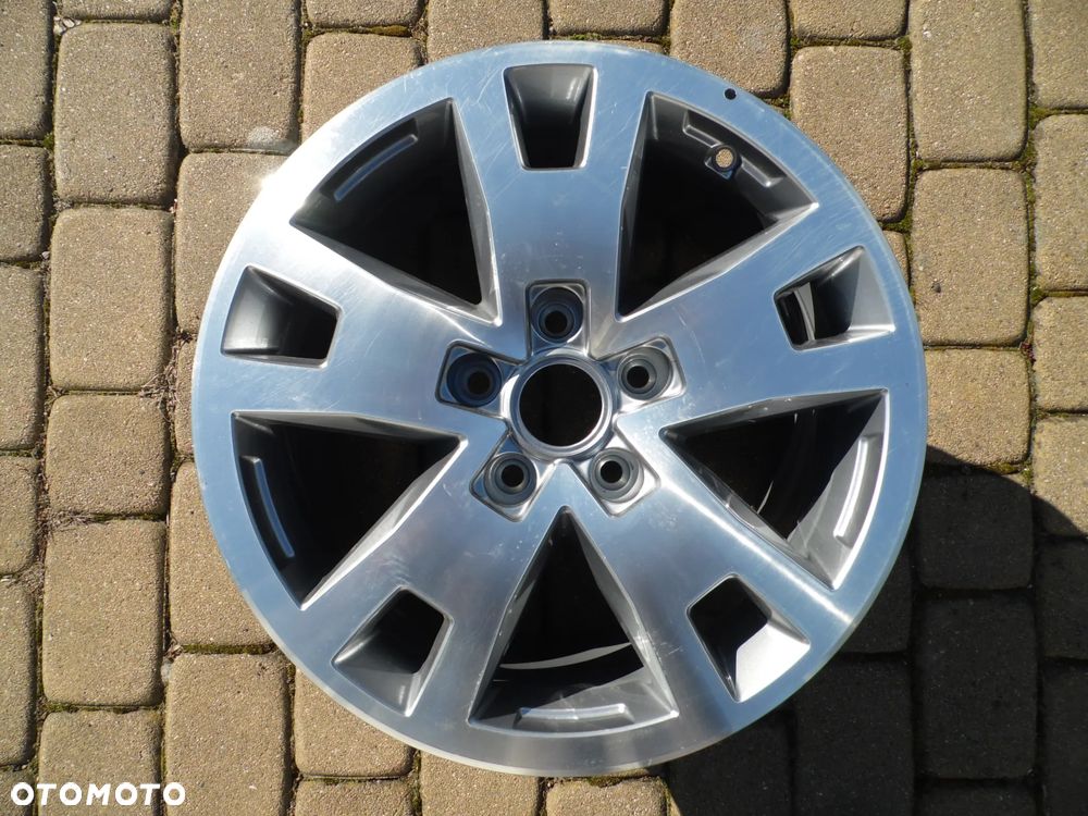 Felga 17'' 5x120 VW Amarok 8x17 ET49 2H0601025AF - 1