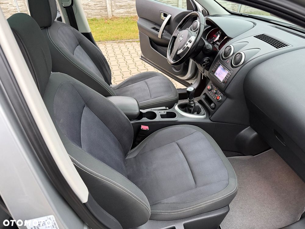 Nissan Qashqai+2 2.0 I-Way - 24