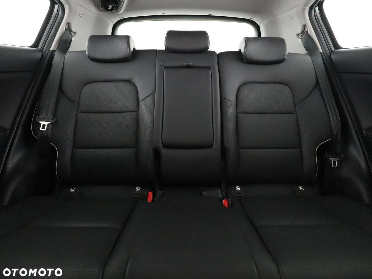 Kia Sportage 1.6 GDI 2WD DREAM-TEAM EDITION - 18