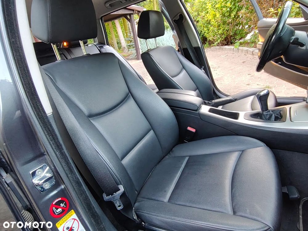 BMW Seria 3 320d - 16
