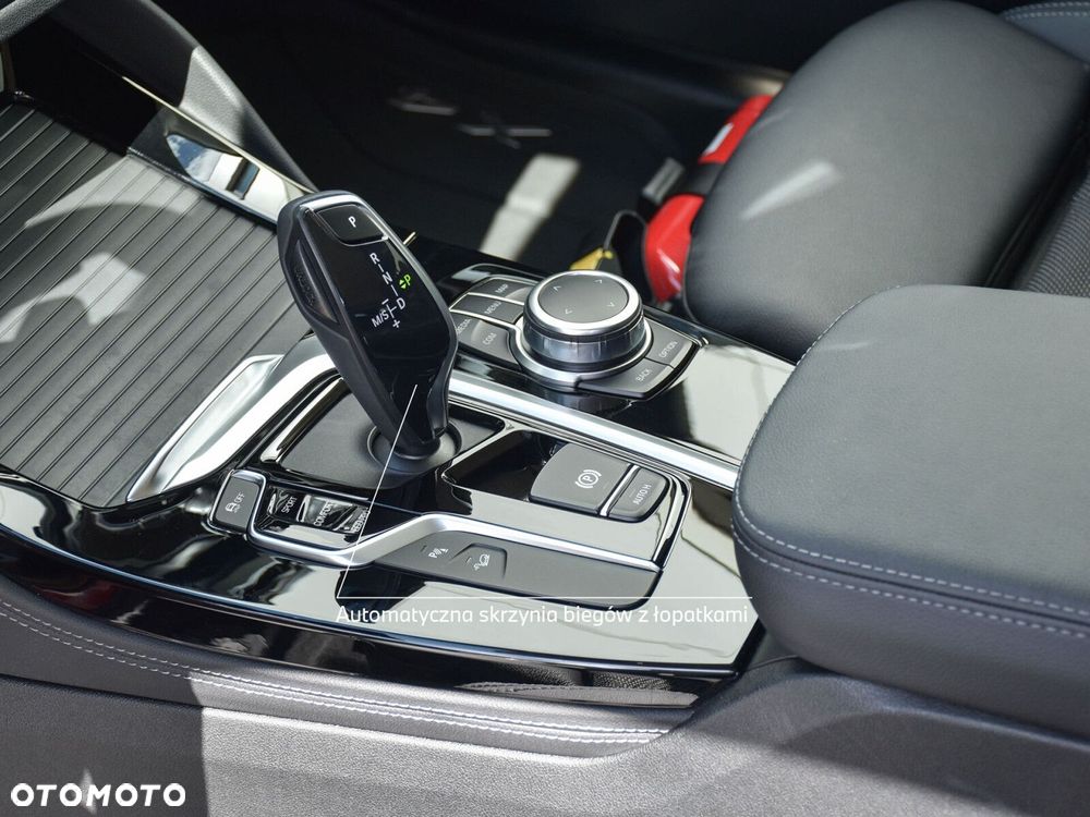 BMW X4 xDrive20d xLine sport - 24