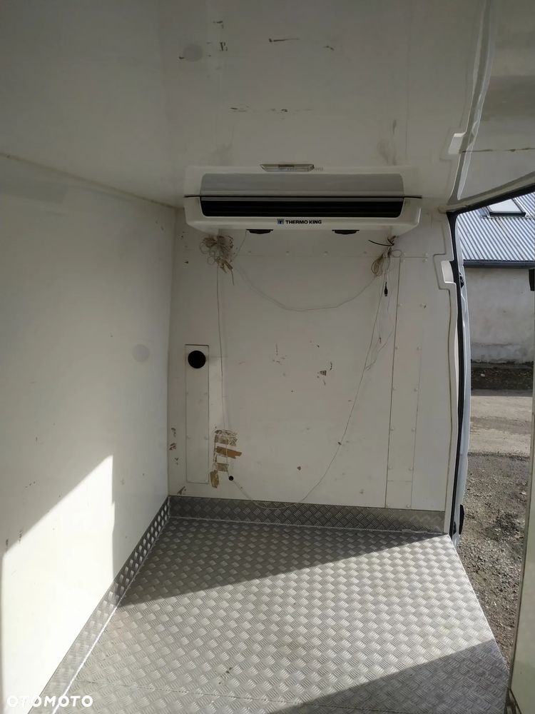 Mercedes-Benz SPRINTER - 3