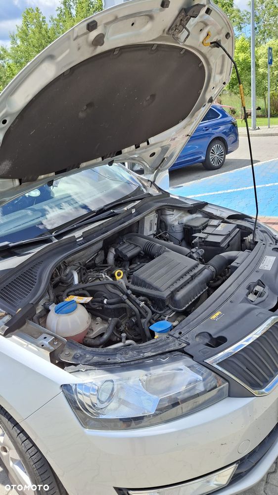 Skoda RAPID 1.2 TSI Ambition - 16