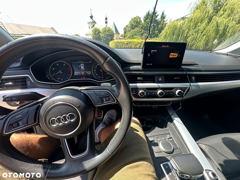 Audi A4 Avant 40 TDI S tronic - 12