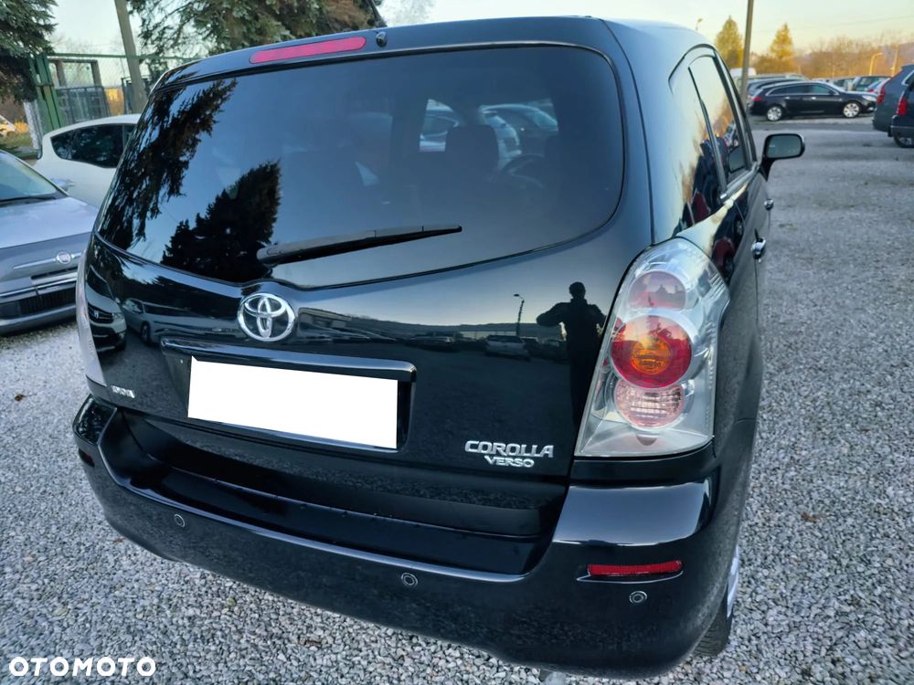 Toyota Corolla Verso - 22