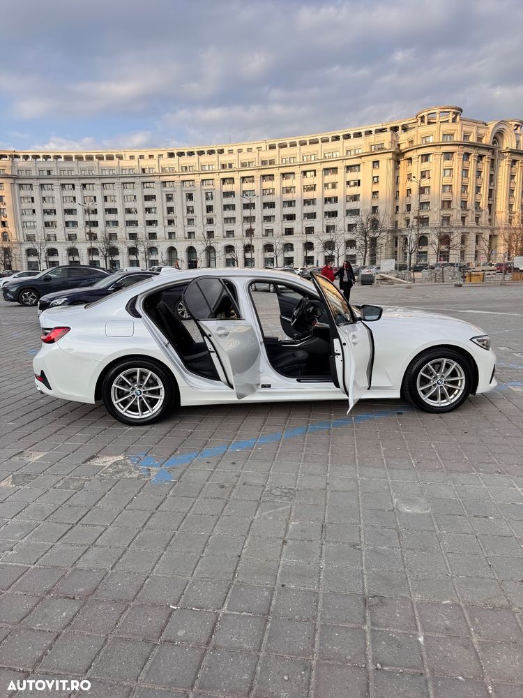 BMW Seria 3 320d Aut. Edition Luxury Line Purity - 23