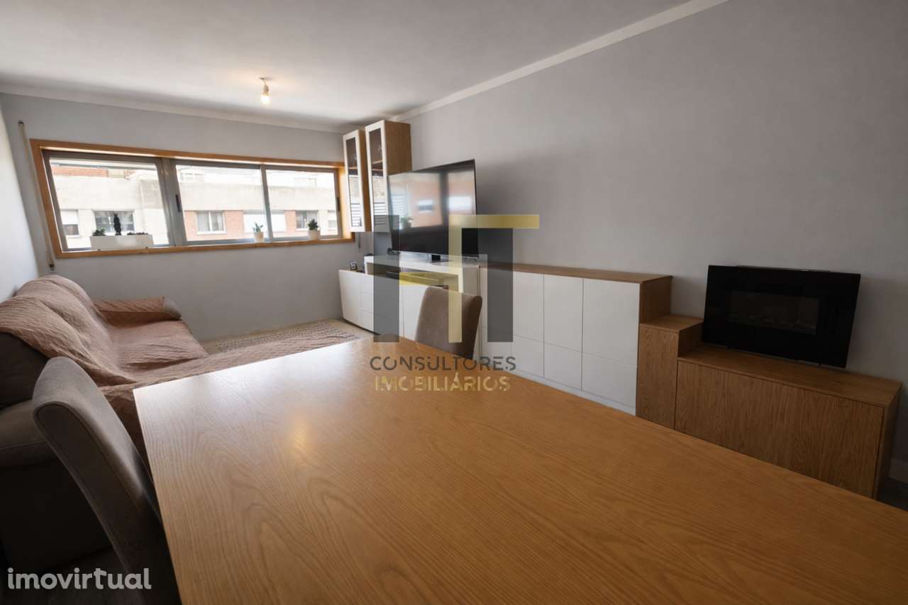 Apartamento | T2 | 2 Frentes | Valongo - Grande imagem: 2/24