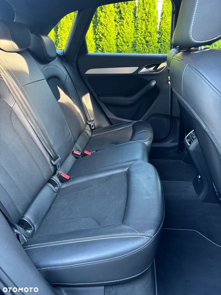 Audi Q3 - 17