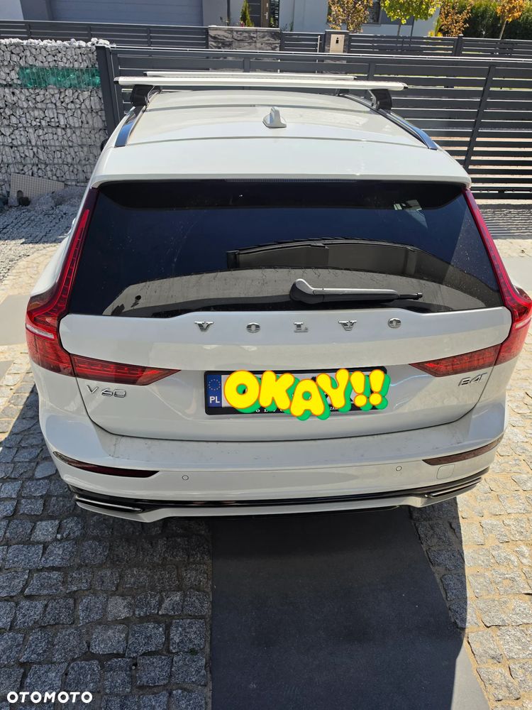 Volvo V60 B4 D R-Design - 1