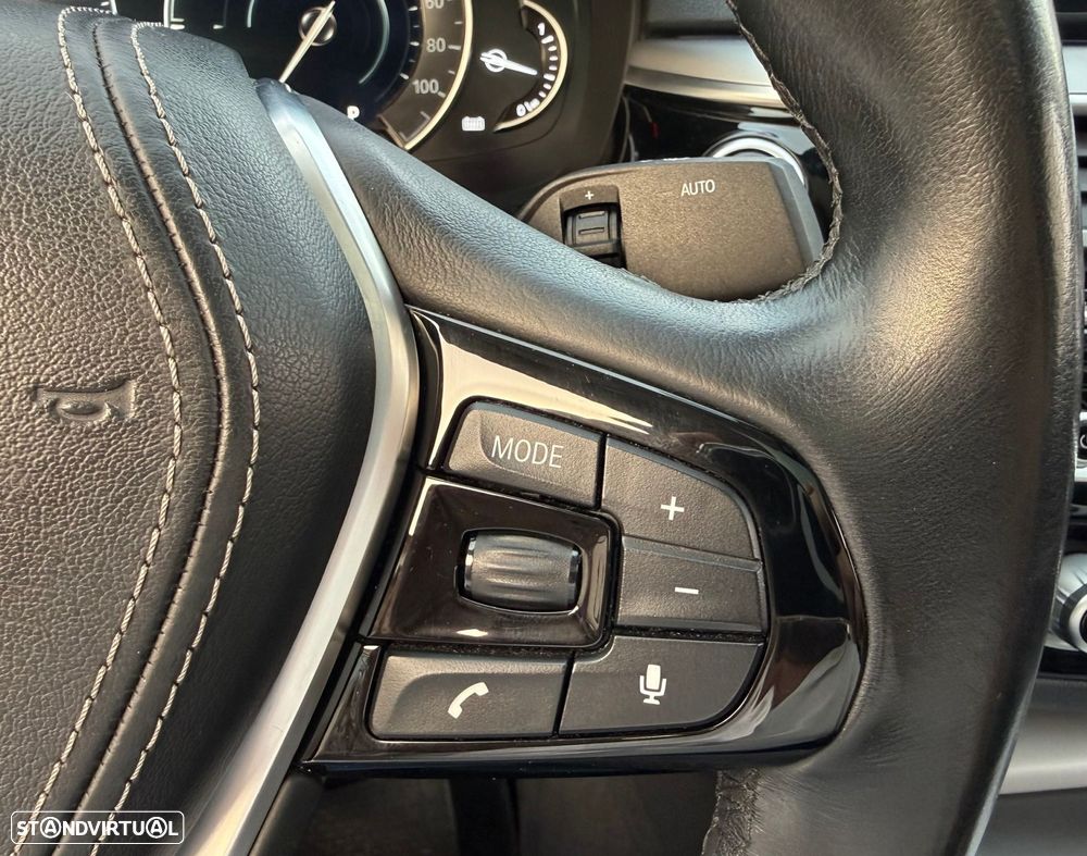 BMW 530 e iPerformance Line Sport - 12