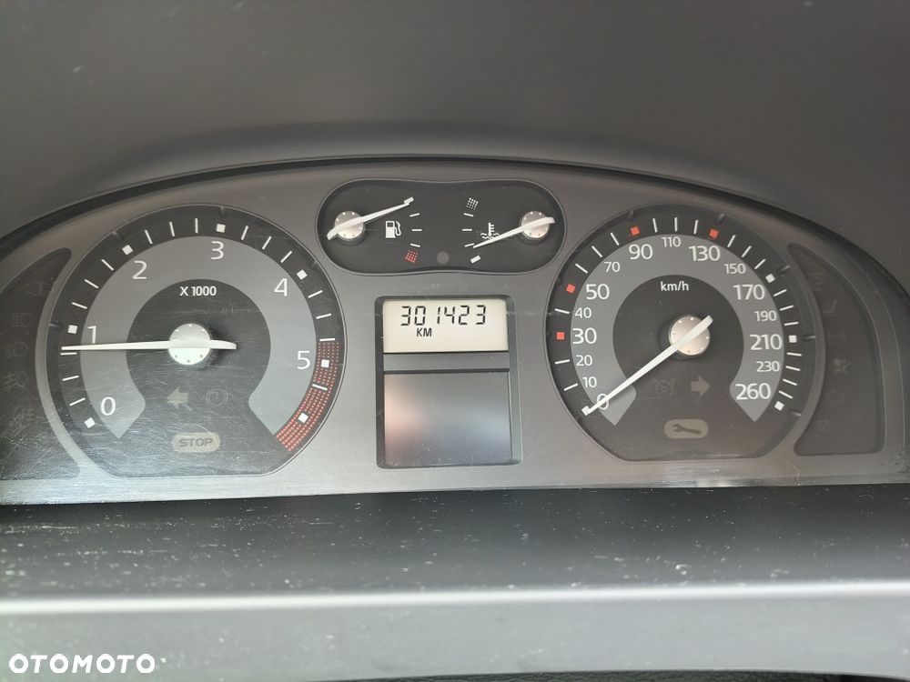 Renault Laguna - 6