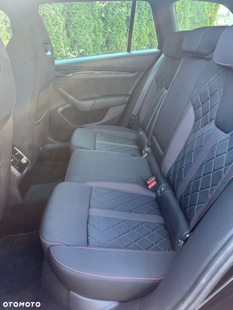 Skoda Octavia 2.0 TDI DSG 4x4 RS - 13