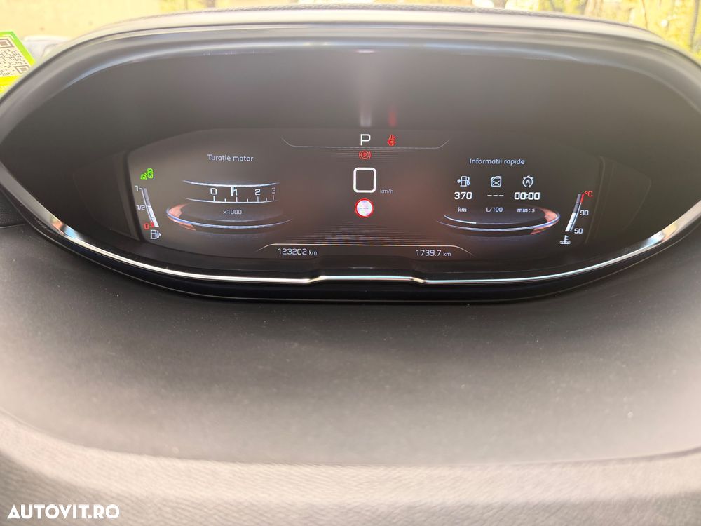 Peugeot 3008 1.6 PureTech Turbo S&S EAT8 GT-Line - 10