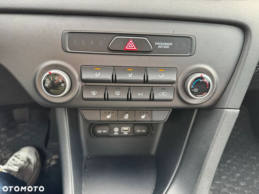 Kia Sportage 1.6 GDI 2WD VISION - 19