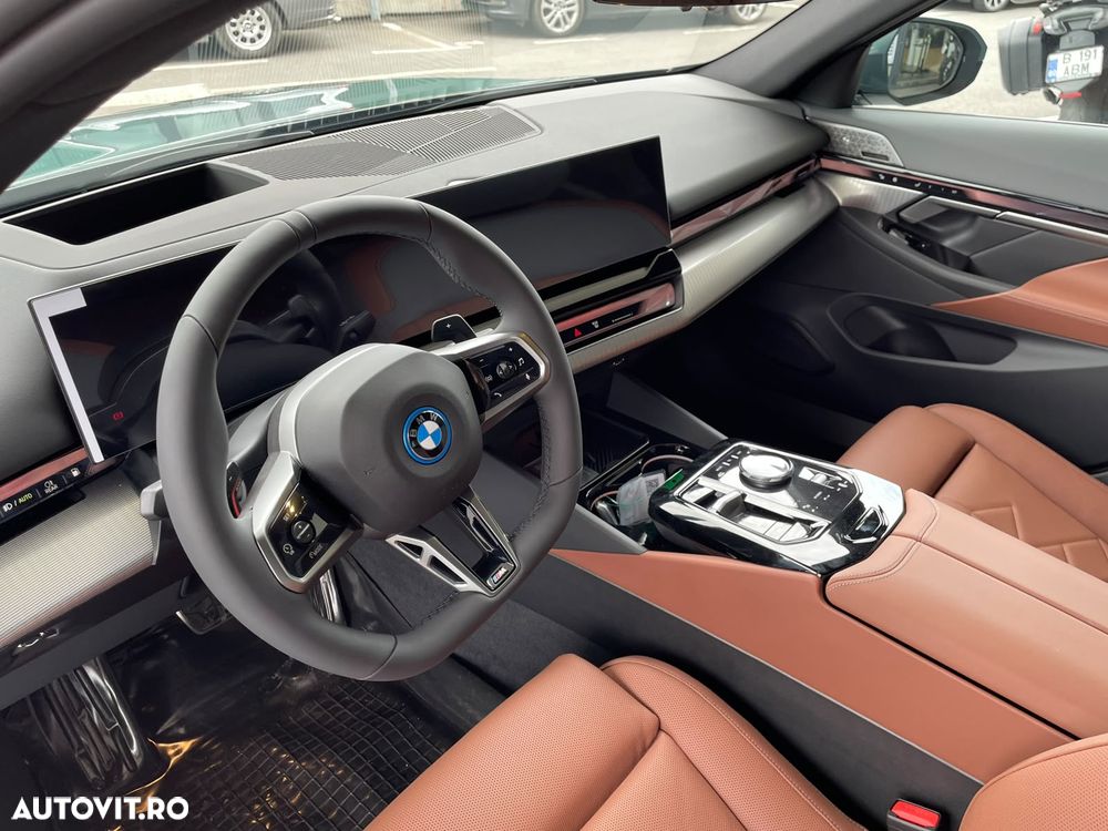 BMW Seria 5 530e xDrive Aut. - 9