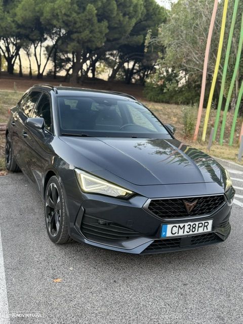 Cupra Leon ST 1.4 e-Hybrid MID DSG - 2
