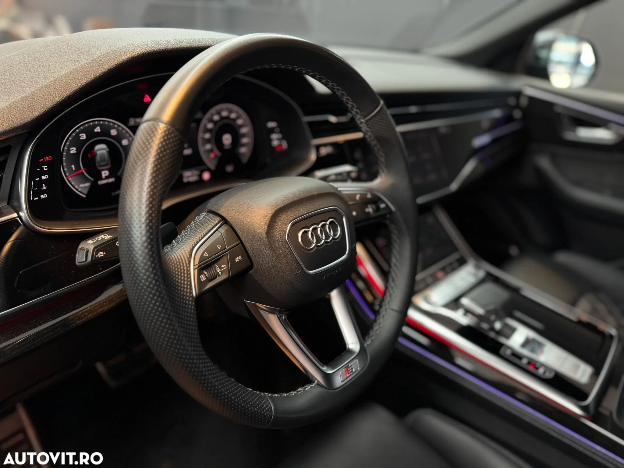 Audi Q8 3.0 55 TFSI quattro Tiptronic MHEV - 36