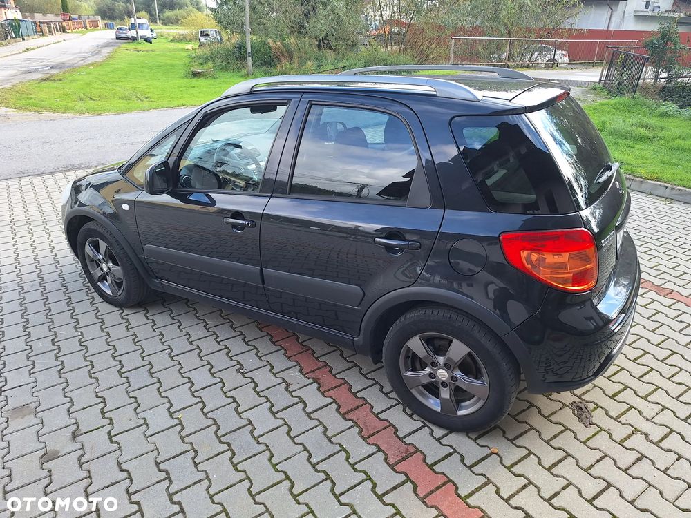 Suzuki SX4 1.6 Premium 4WD - 29