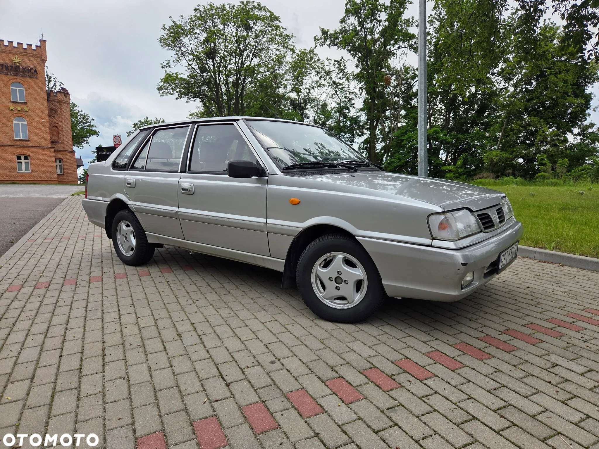 Polonez Atu - 4