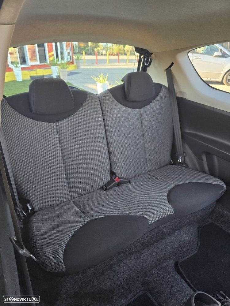 Toyota Aygo Cool - 12