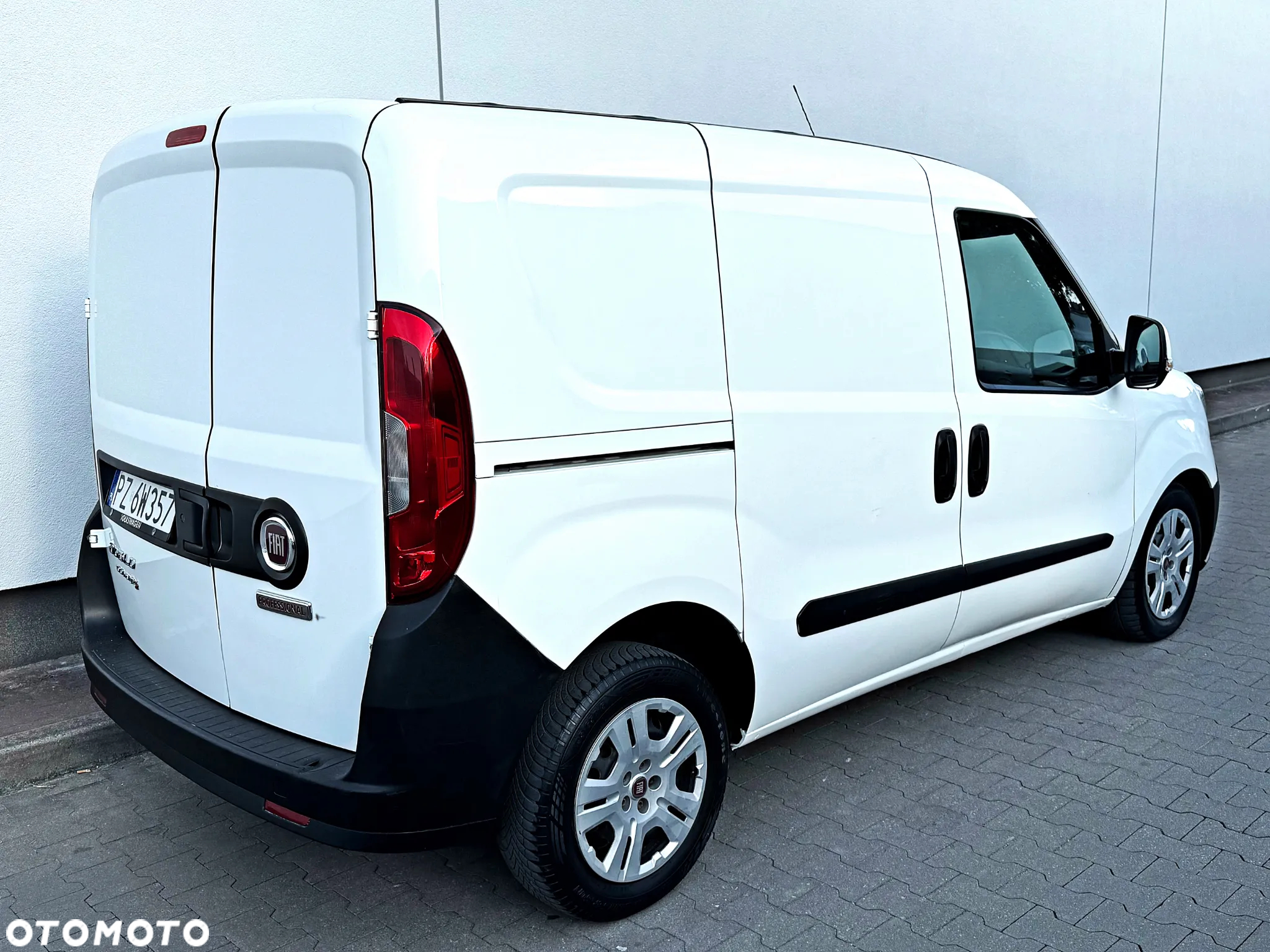Fiat DOBLO - 25