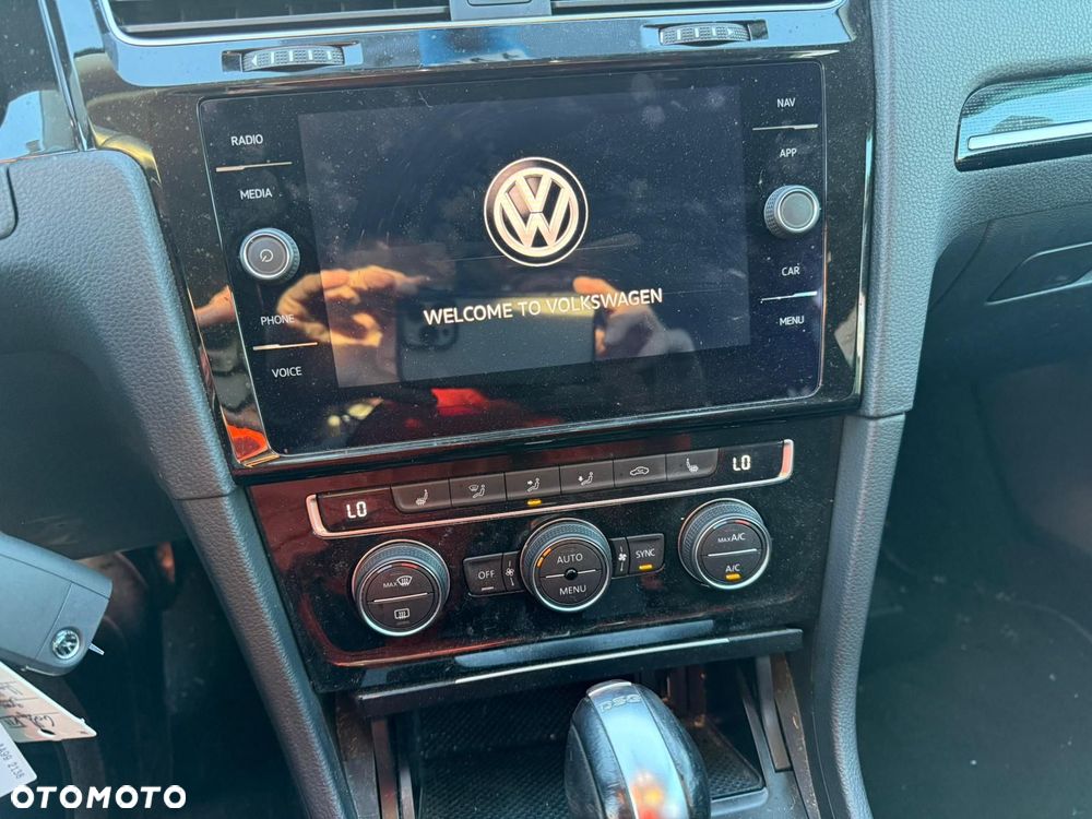 Volkswagen Golf 1.5 eTSI OPF DSG R-Line - 14