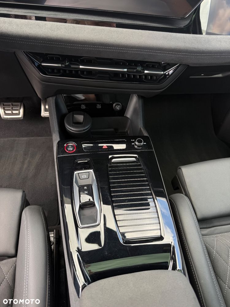 Audi SQ6 - 24