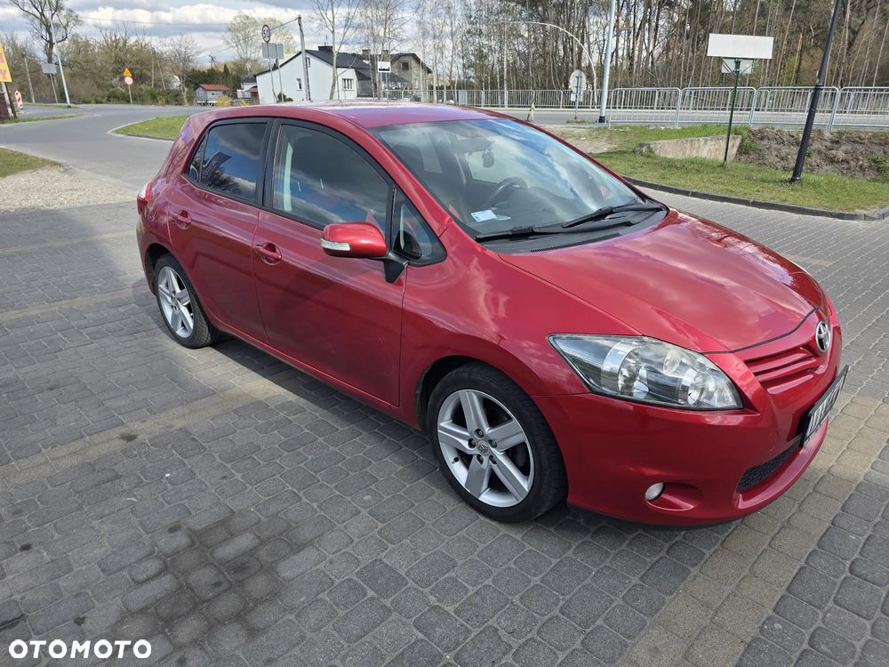 Toyota Auris 1.6 Club - 2