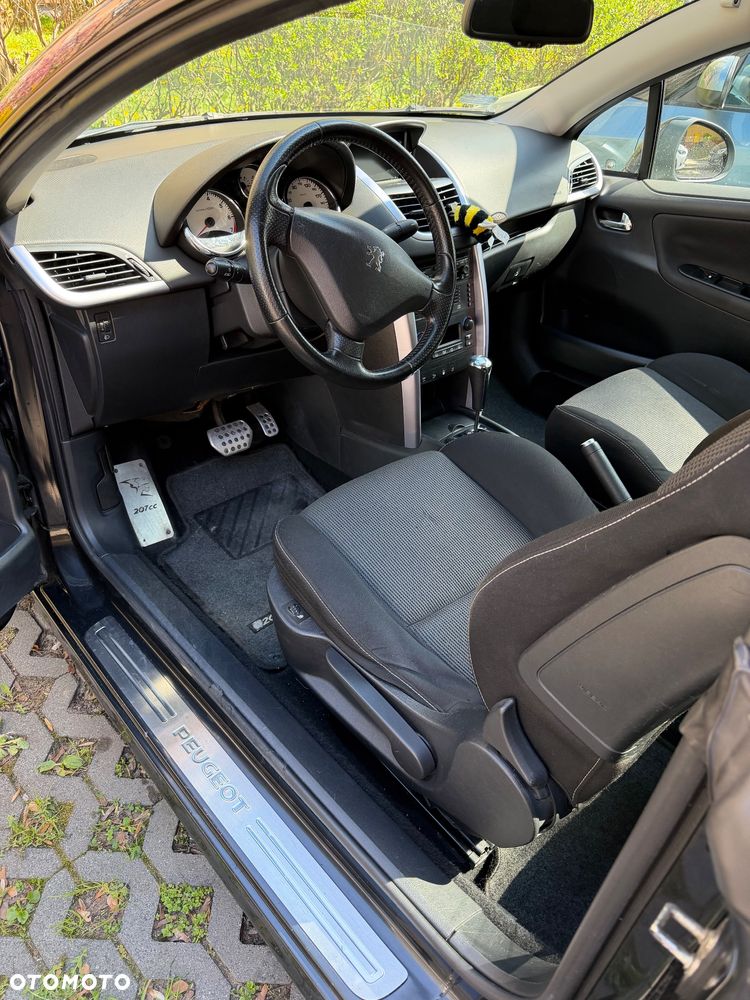 Peugeot 207 - 5