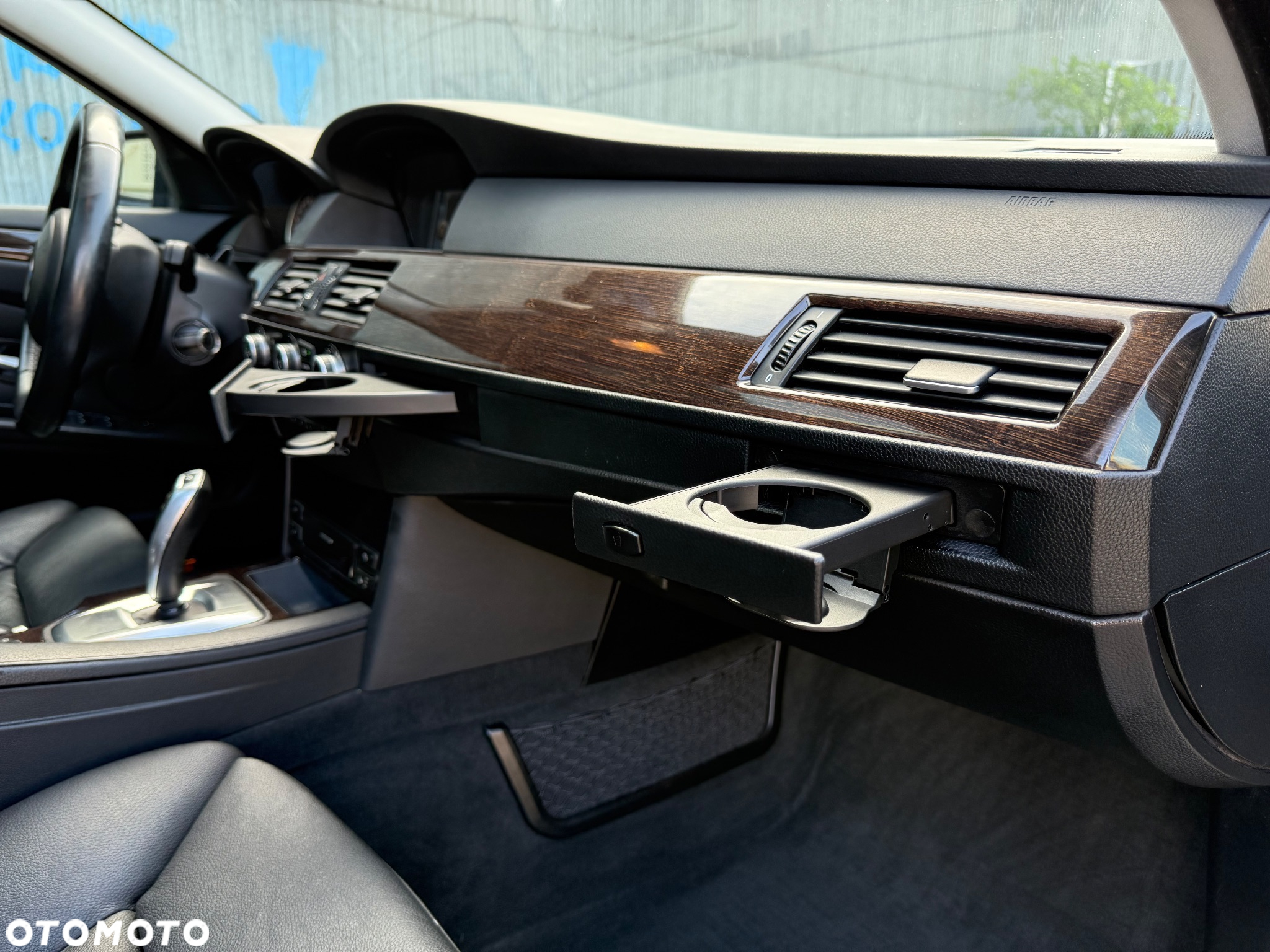 BMW Seria 5 530d xDrive Touring - 35
