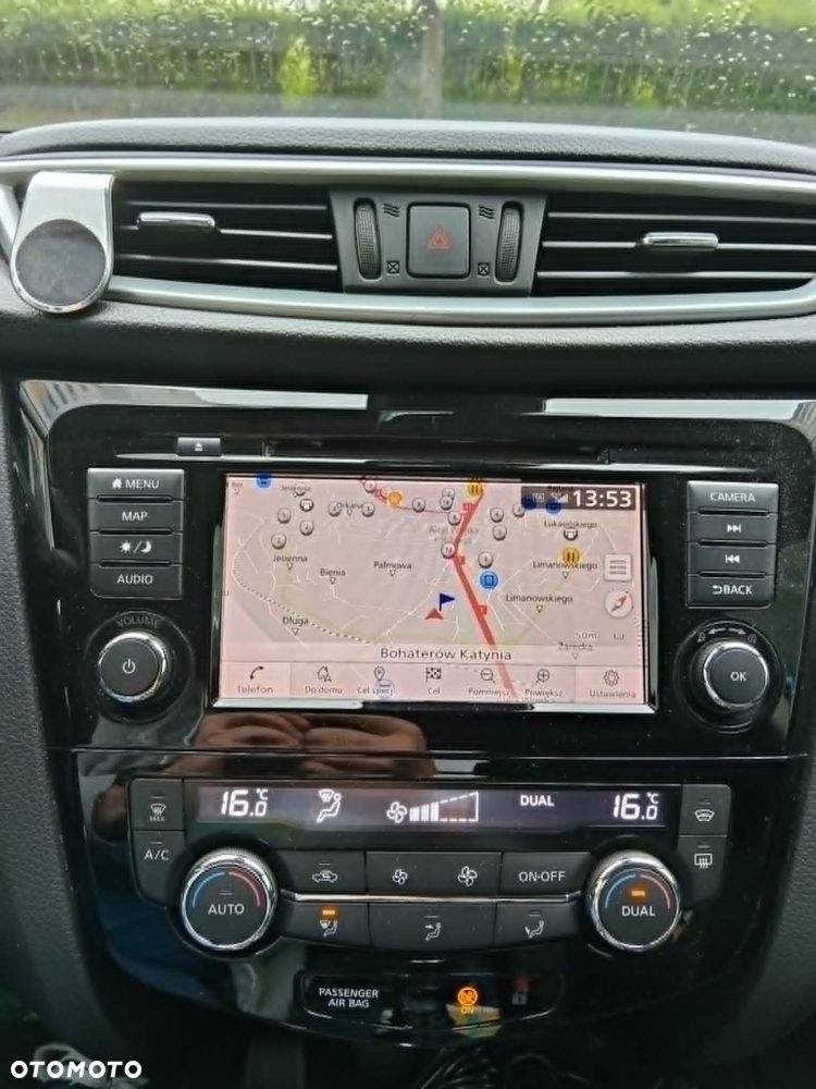 Nissan Qashqai 1.3 DIG-T N-Connecta - 17