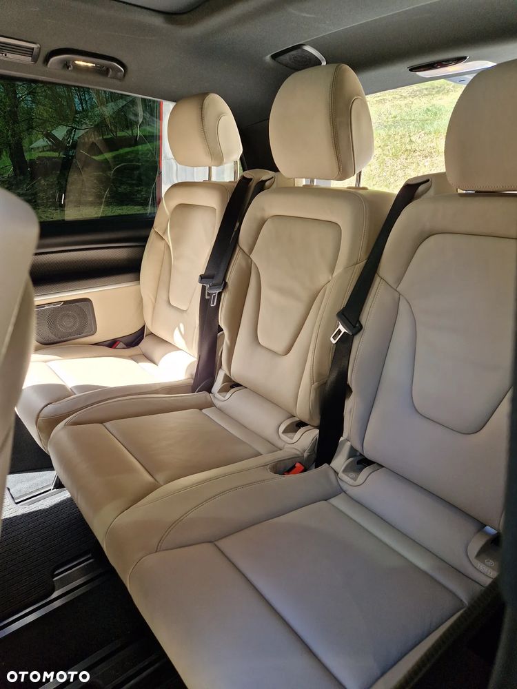 Mercedes-Benz Klasa V 300 d 4-Matic Avantgarde 9G-Tronic (d³ugi) - 13