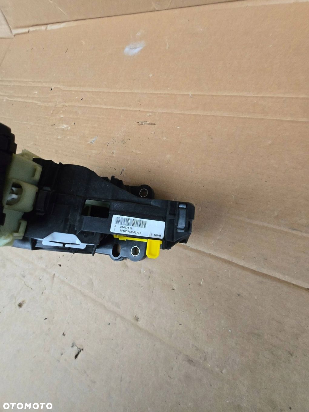 WYBIERAK LEWAREK GAŁKA ZMIANY BIEGÓW VOLVO V40 II AUTOMAT 31437818 - 4