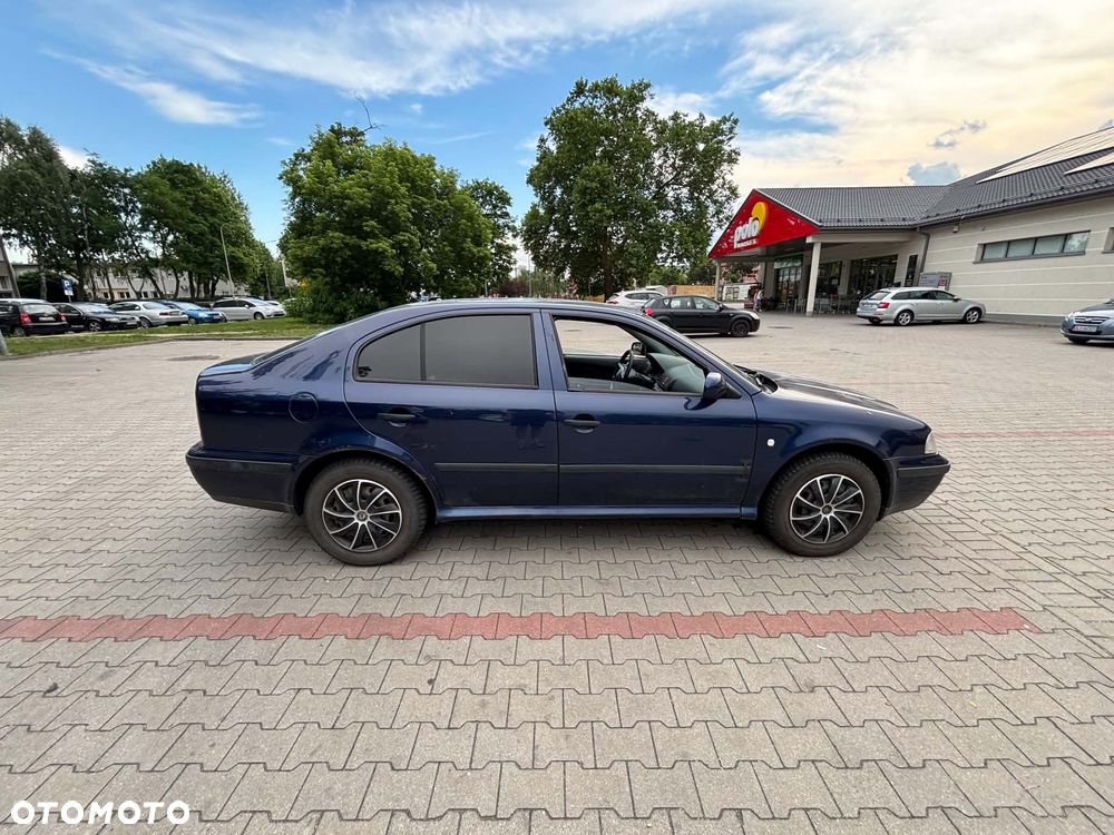 Skoda Octavia 1.8T SLX - 2
