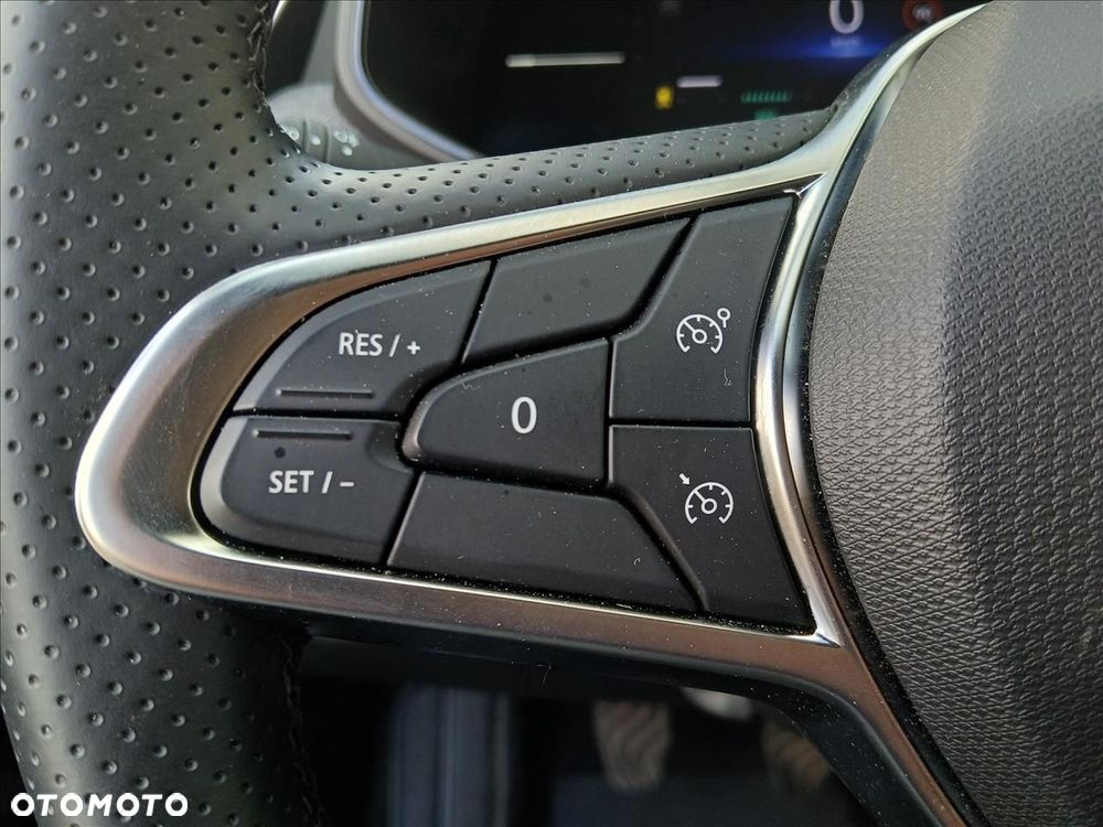 Renault Clio - 21