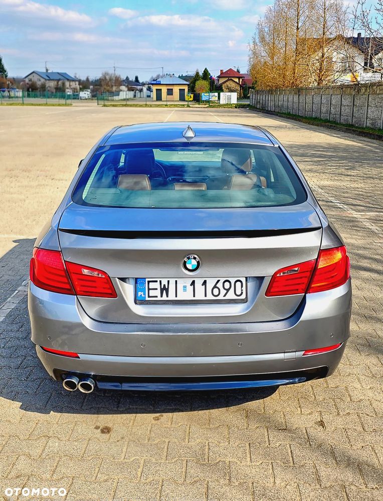 BMW Seria 5 520d - 4