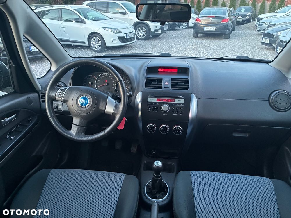 Fiat Sedici 1.6 16V 4x4 Luxury - 12