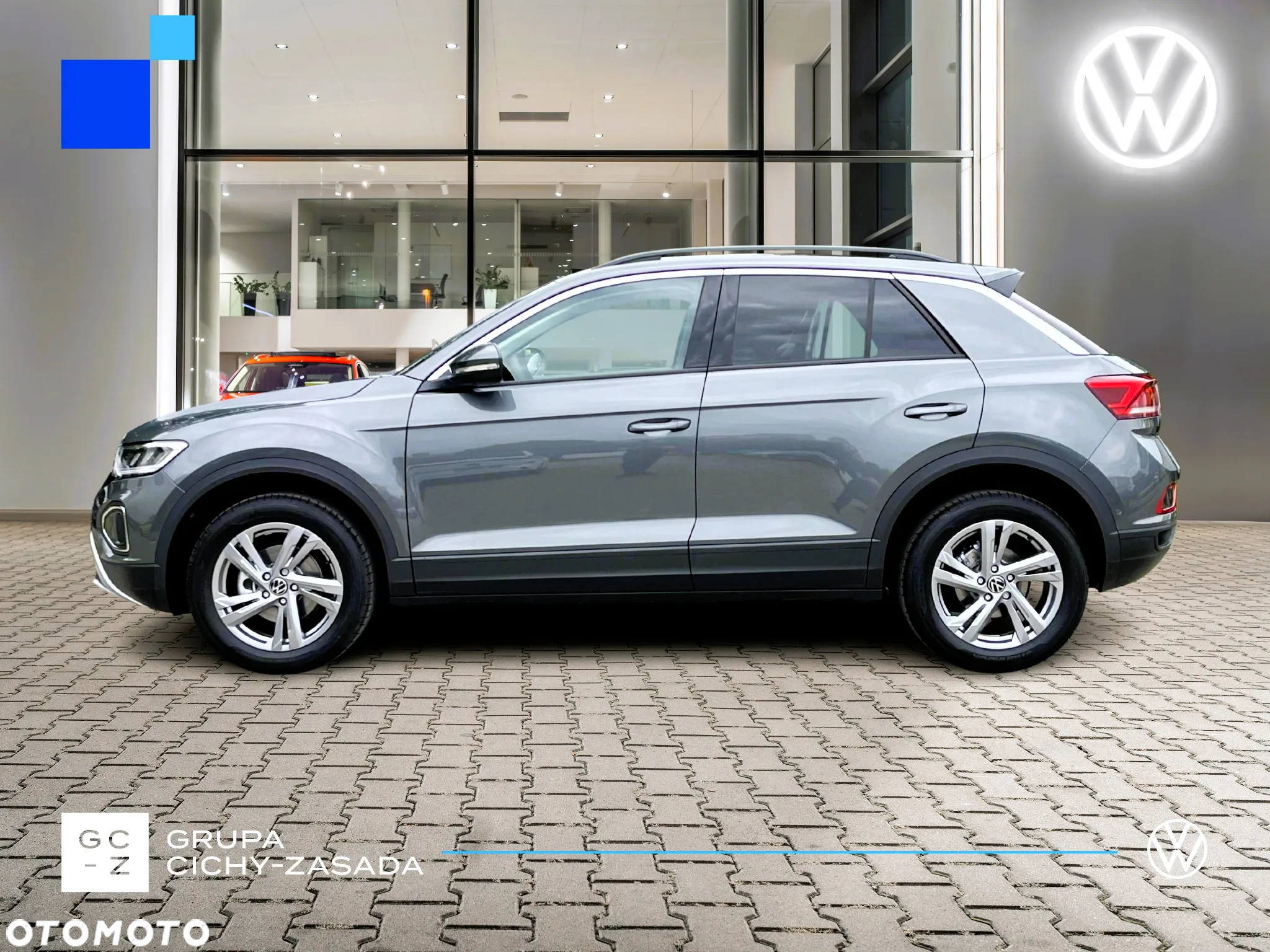 Volkswagen T-Roc 1.5 TSI Life Plus DSG - 2